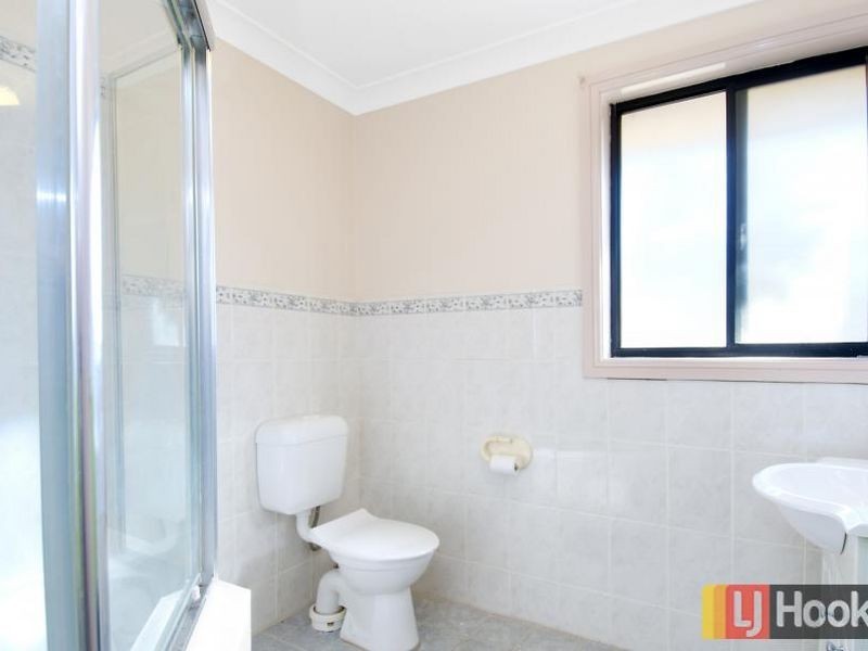 1/17 Girraween Road, Girraween NSW 2145