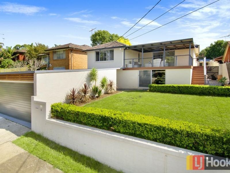 26 Valencia Crescent, Toongabbie NSW 2146