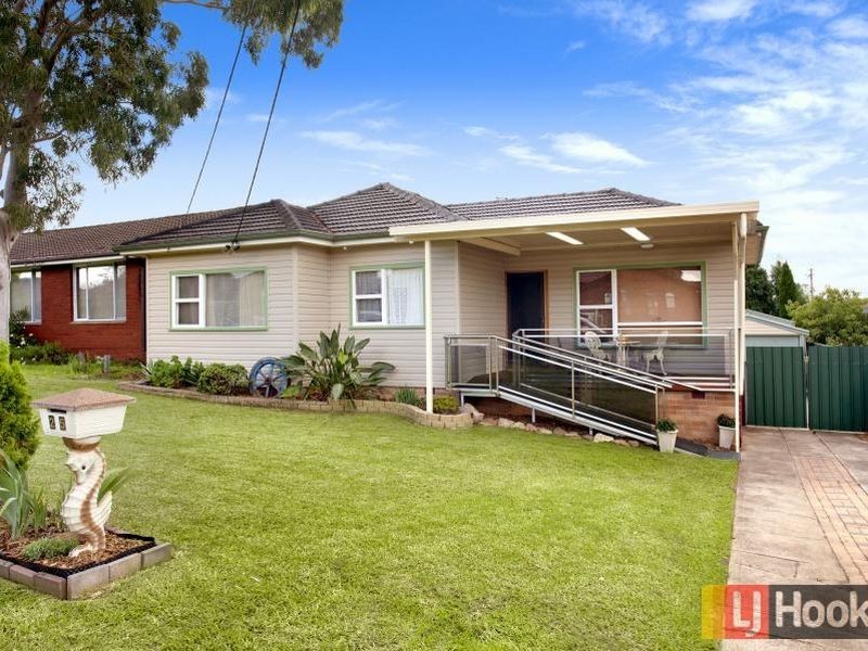 25 Heather Street, Girraween NSW 2145