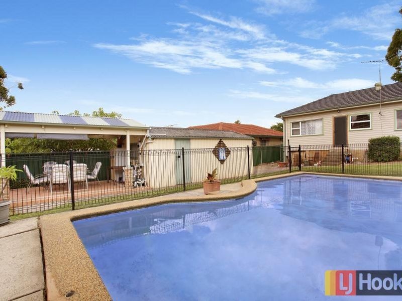 25 Heather Street, Girraween NSW 2145