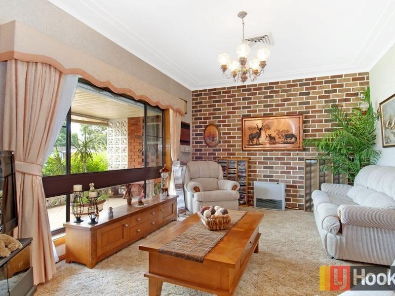 127 Binalong Road, Toongabbie NSW 2146