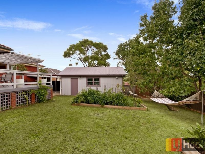 85 Valparaiso Avenue, Toongabbie NSW 2146