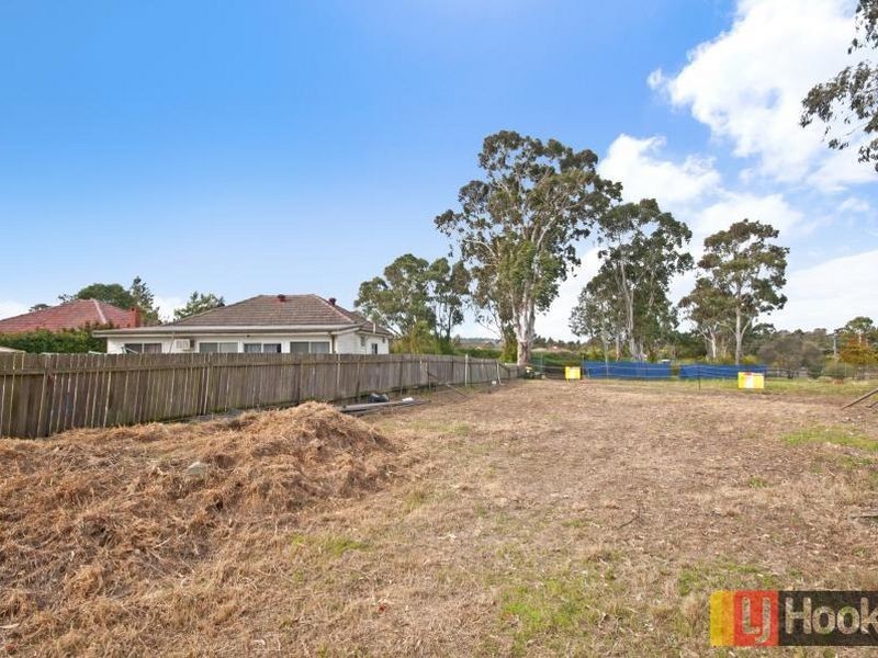 32 Portico Parade, Toongabbie NSW 2146