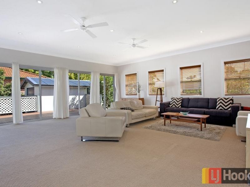 35 Eighth Avenue, Seven Hills NSW 2147