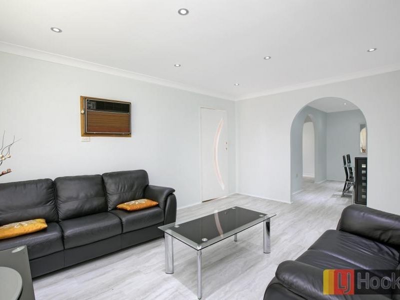 4 Buffalo Place, Toongabbie NSW 2146