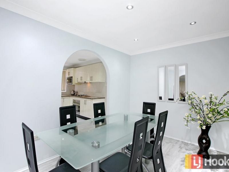 4 Buffalo Place, Toongabbie NSW 2146