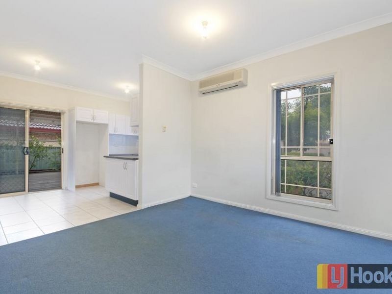 1/90 Gilba Road, Girraween NSW 2145