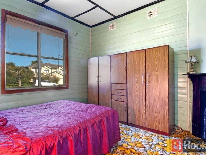 62 Oramzi Rd, Girraween NSW 2145