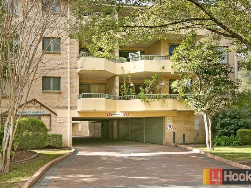 16/235 Targo Road, Toongabbie NSW 2146