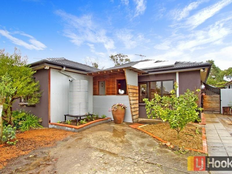 64 Portico Parade, Toongabbie NSW 2146