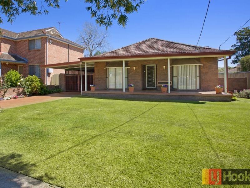 44 Reynolds Street, Toongabbie NSW 2146