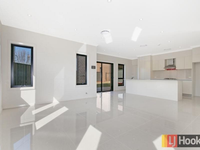 1 Reynolds Street, Old Toongabbie NSW 2146