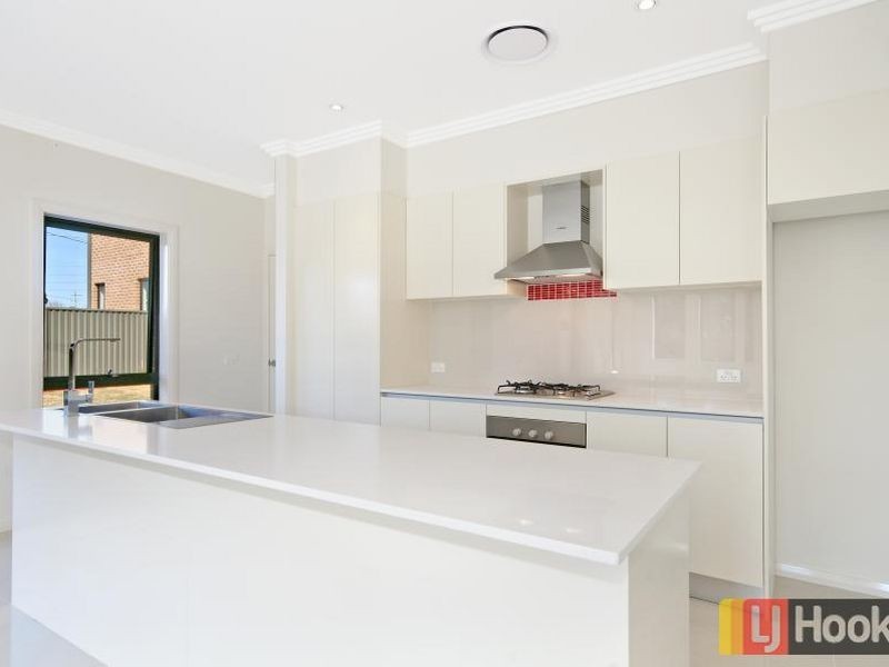 1 Reynolds Street, Old Toongabbie NSW 2146