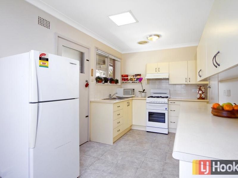 2 Laloki Street, Seven Hills NSW 2147