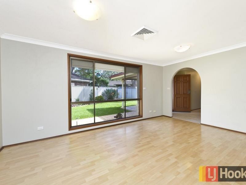9 Moorgate Street, Toongabbie NSW 2146
