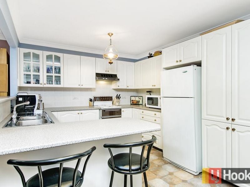 10 Valparaiso Avenue, Toongabbie NSW 2146