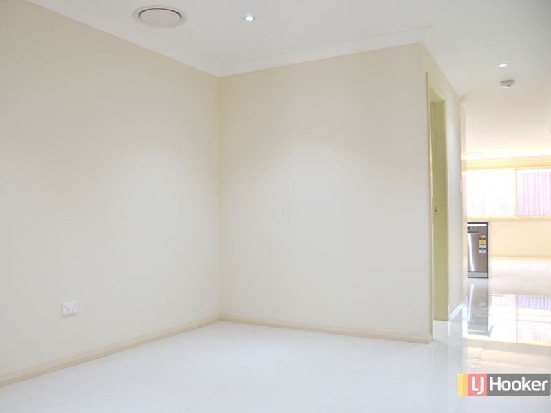 3 Macklin Street, Pendle Hill NSW 2145