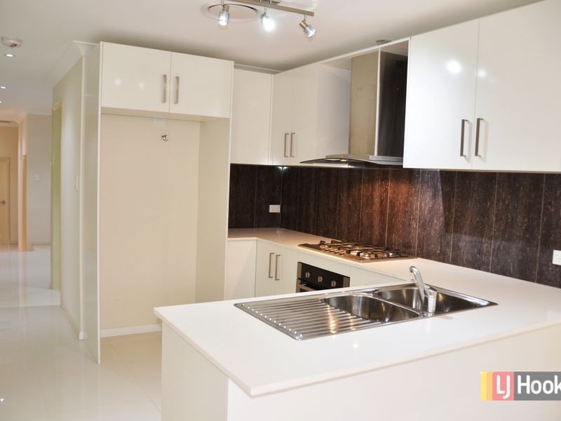 3 Macklin Street, Pendle Hill NSW 2145