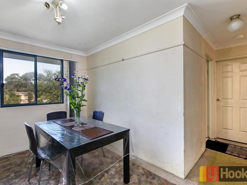 24/245 Targo Road, Toongabbie NSW 2146