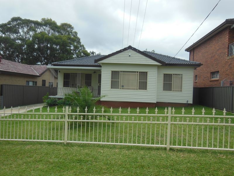 90-92 Pendle Way, Pendle Hill NSW 2145