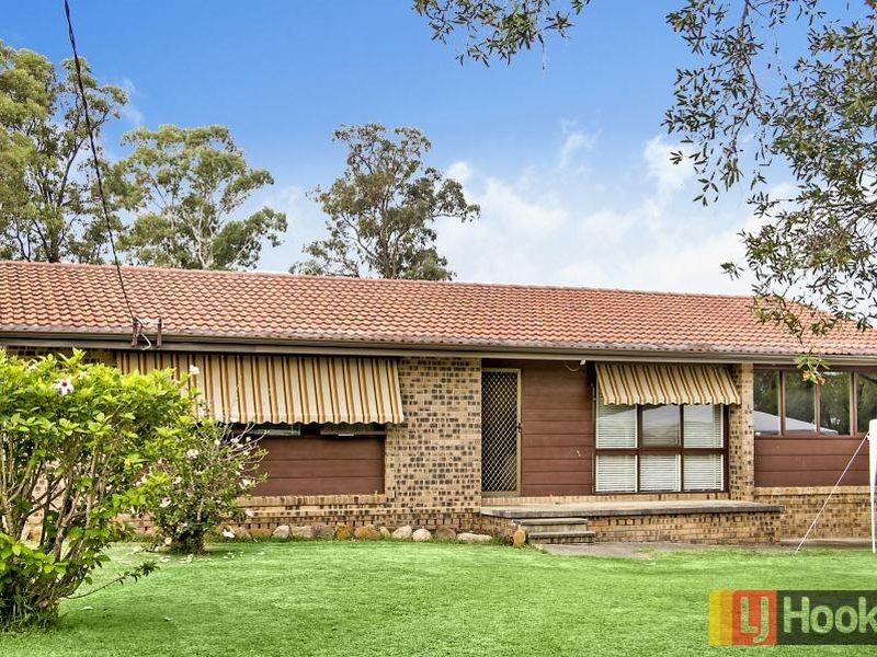 23 Orleans Crescent, Toongabbie NSW 2146