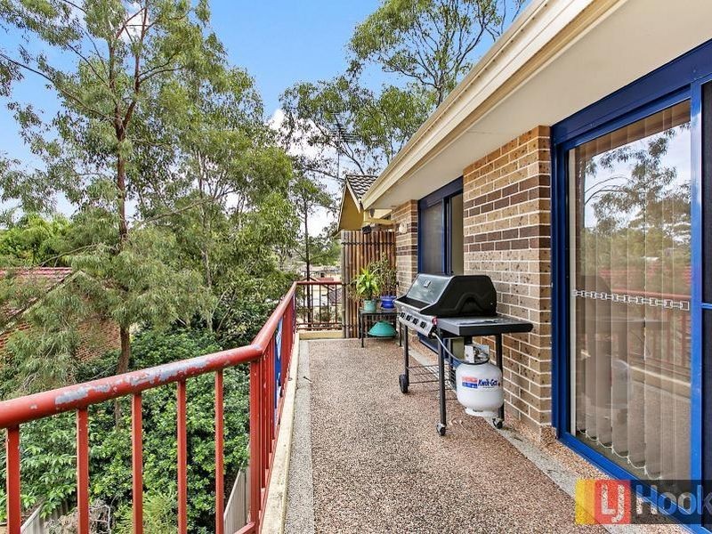 15/240 Targo Road, Toongabbie NSW 2146