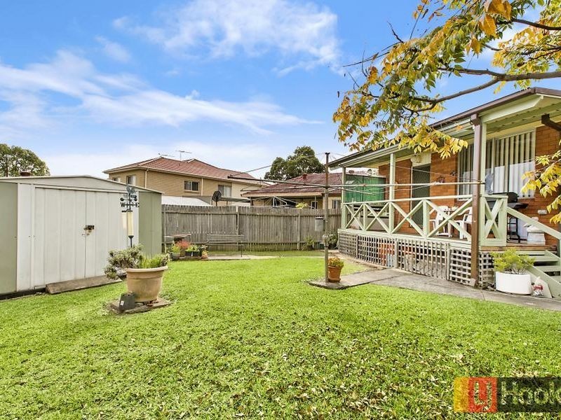 1 Eucalyptus Street, Constitution Hill NSW 2145
