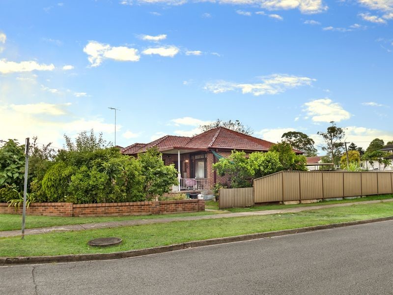 126 Bogalara Road, Old Toongabbie NSW 2146