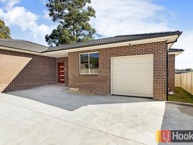 4/55 Oramzi Road, Girraween NSW 2145