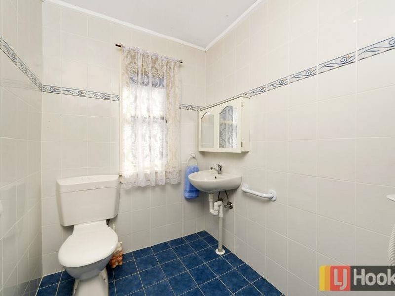 57 Rowley Street, Pendle Hill NSW 2145