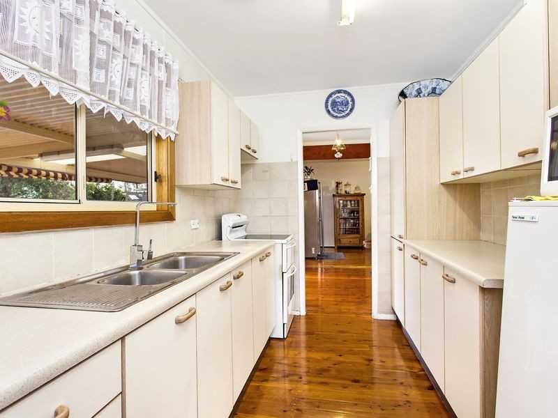 2 Potter Street, Old Toongabbie NSW 2146