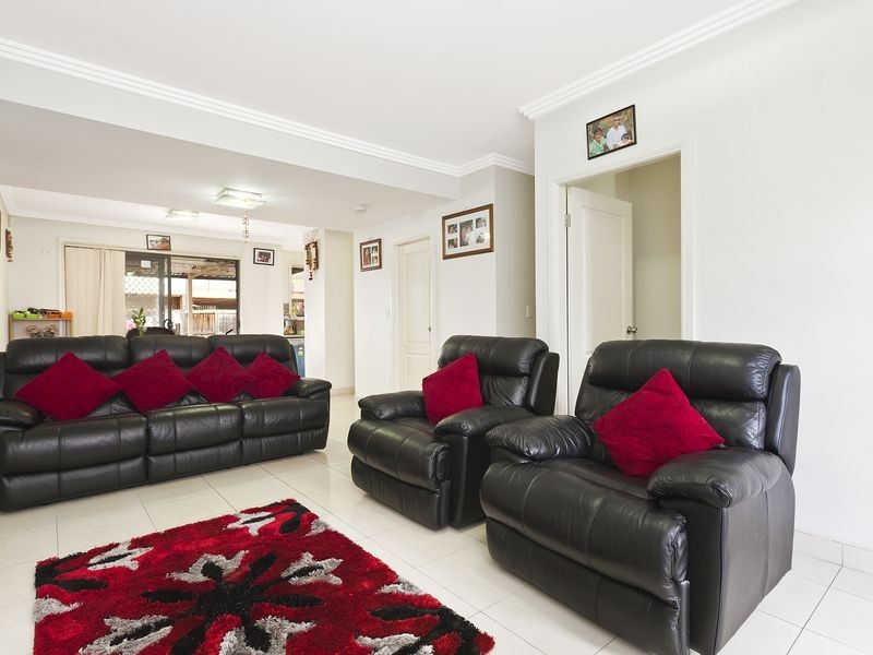 1/14 Valeria Street, Toongabbie NSW 2146