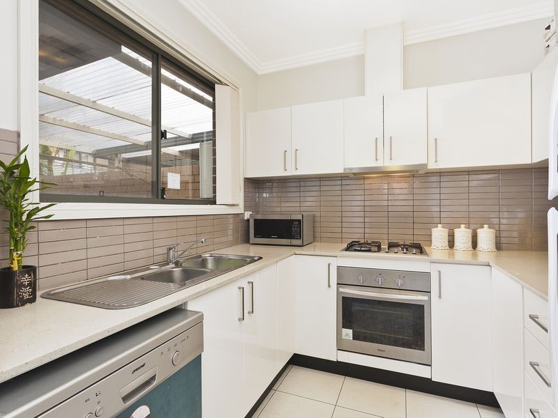 1/14 Valeria Street, Toongabbie NSW 2146