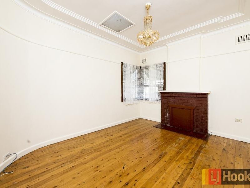 18 Melody Street, Toongabbie NSW 2146