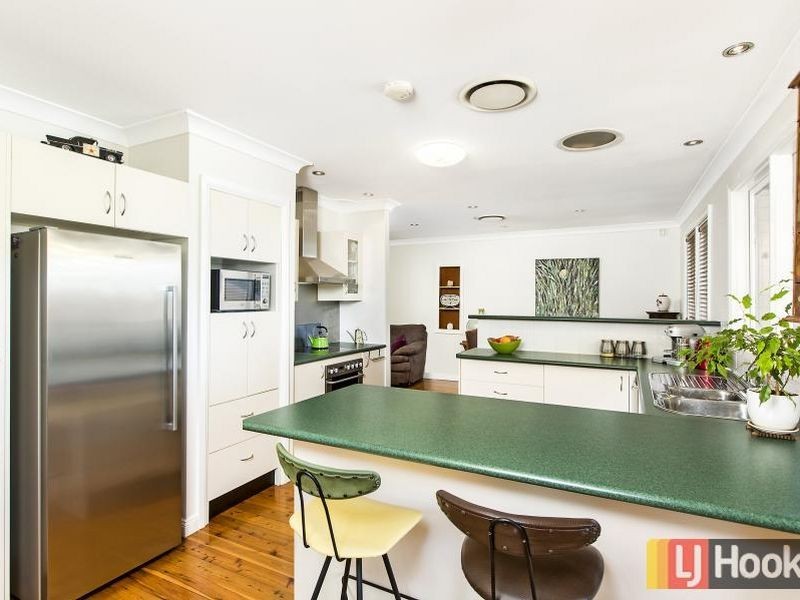 49 Valparaiso Avenue, Toongabbie NSW 2146