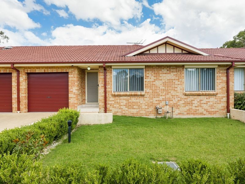 6 Memphis Crescent, Toongabbie NSW 2146