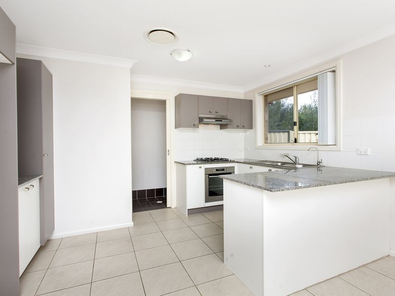 6 Memphis Crescent, Toongabbie NSW 2146