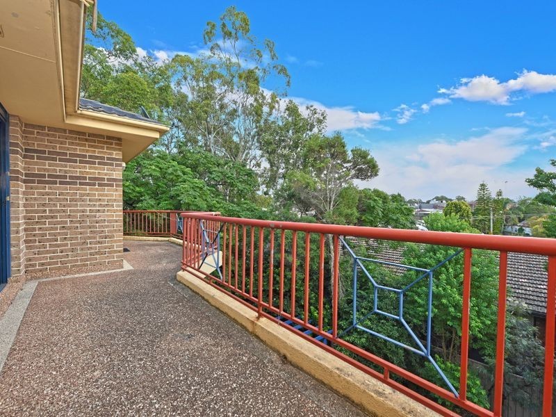 17/240-242 Targo Road, Toongabbie NSW 2146