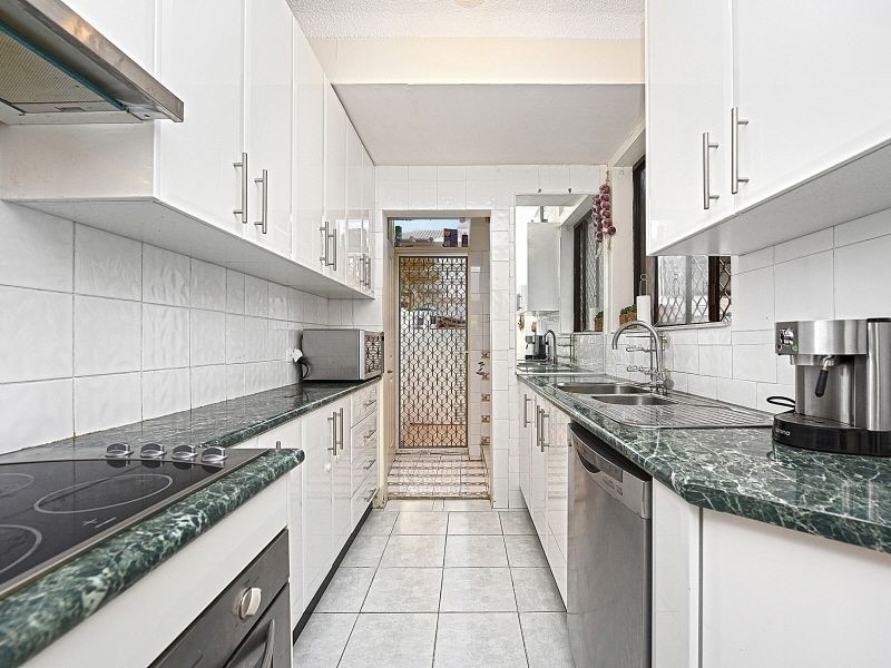 6/3-7 Wilde Street, Carramar NSW 2163