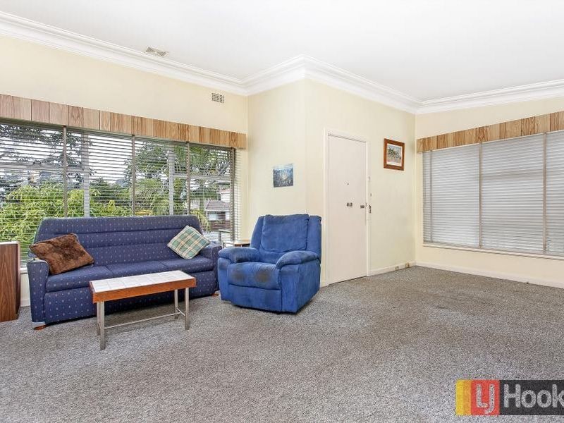 12 Nulang Street, Old Toongabbie NSW 2146