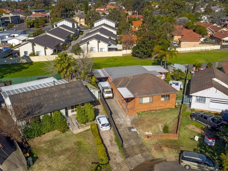 6 & 7 Harvey Place, Toongabbie NSW 2146