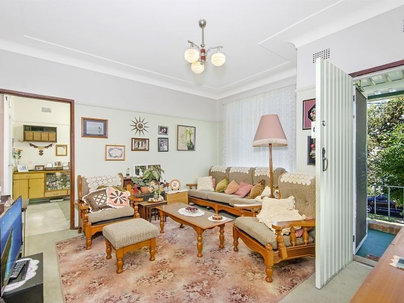 97 Kennedy Parade, Lalor Park NSW 2147