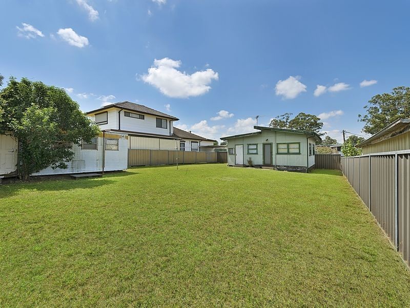 6 The Crescent, Marayong NSW 2148