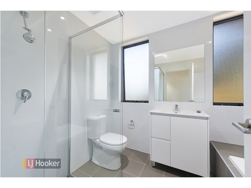 16/3-5 Linden Street, Toongabbie NSW 2146