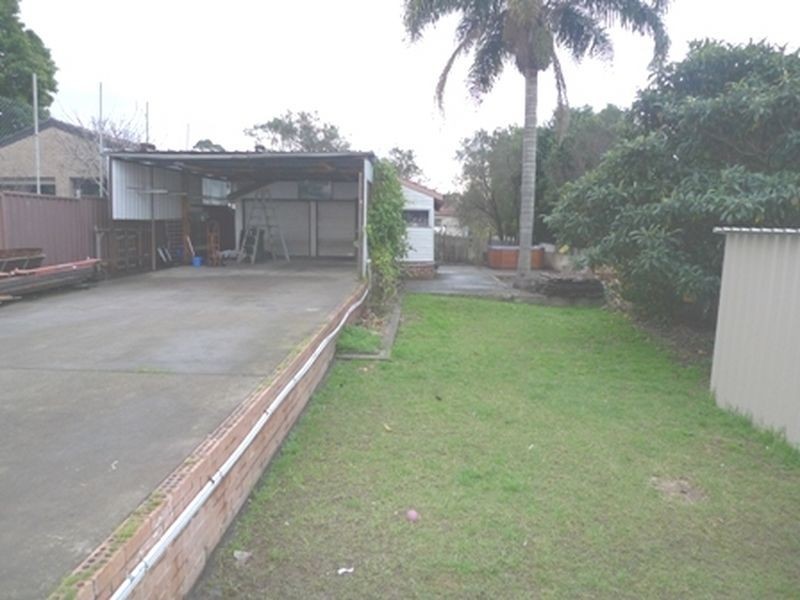 33 Oatlands Street, Wentworthville NSW 2145