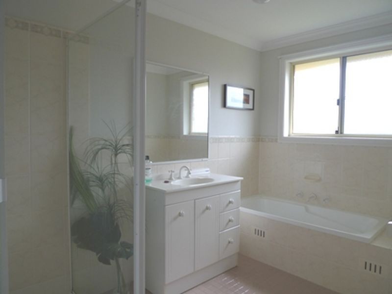 18 Sinclair Avenue, Blacktown NSW 2148