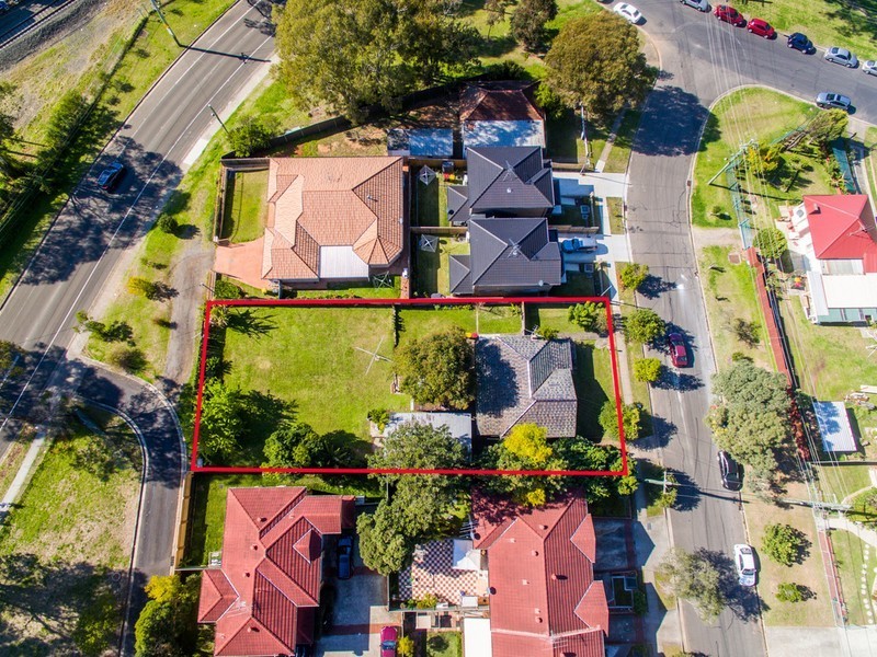 7 Valeria Street, Toongabbie NSW 2146