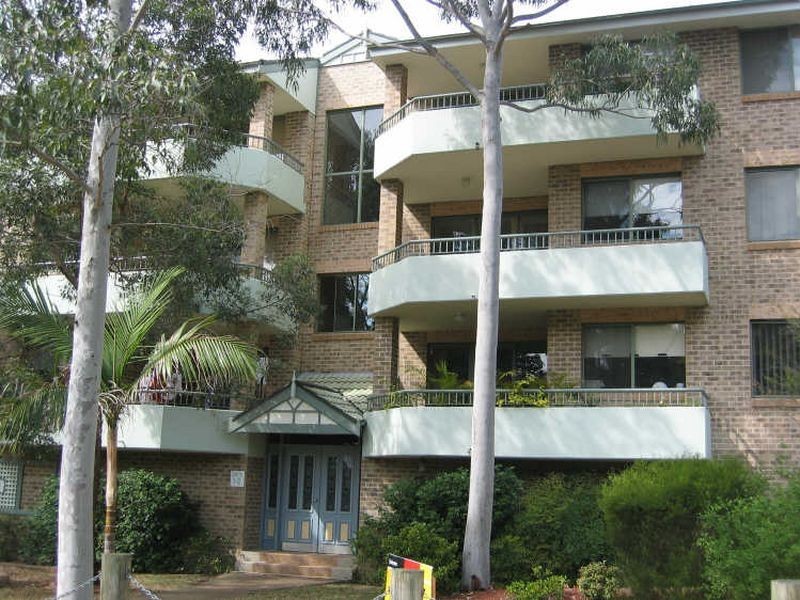 5/237-239 Targo Road, Toongabbie NSW 2146