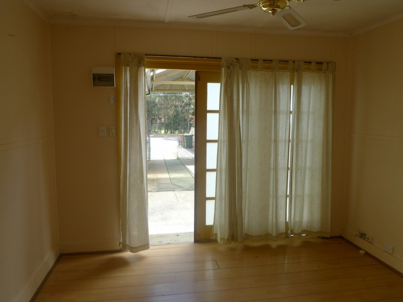 19a Junia Avenue, Toongabbie NSW 2146