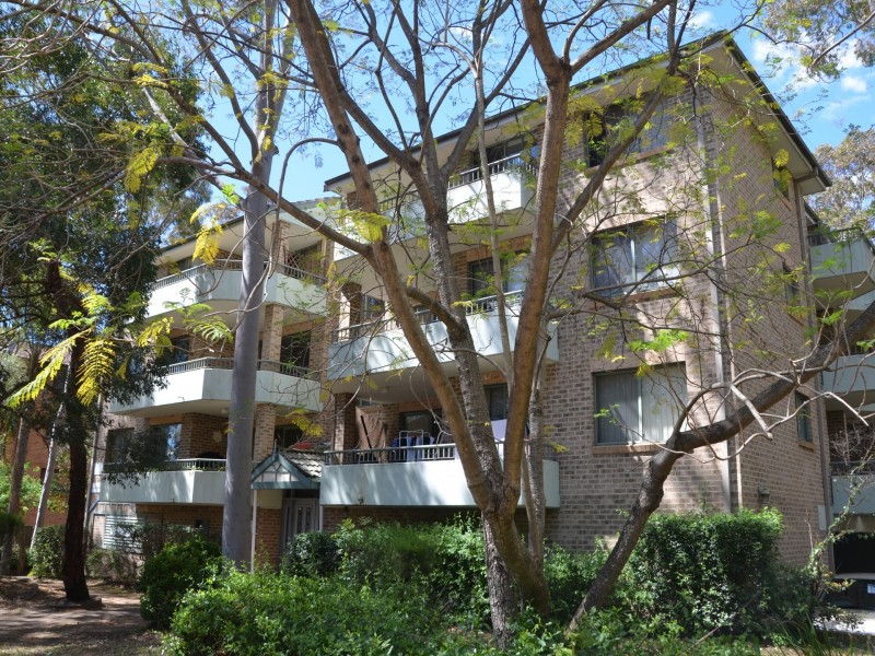 12/237-239 Targo Road, Toongabbie NSW 2146